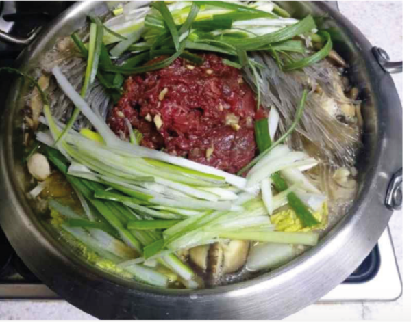 24/05/25 de 11h à 13h30 : Atelier de cuisine coréenne : le Bulgogi Jeongol – Image 2